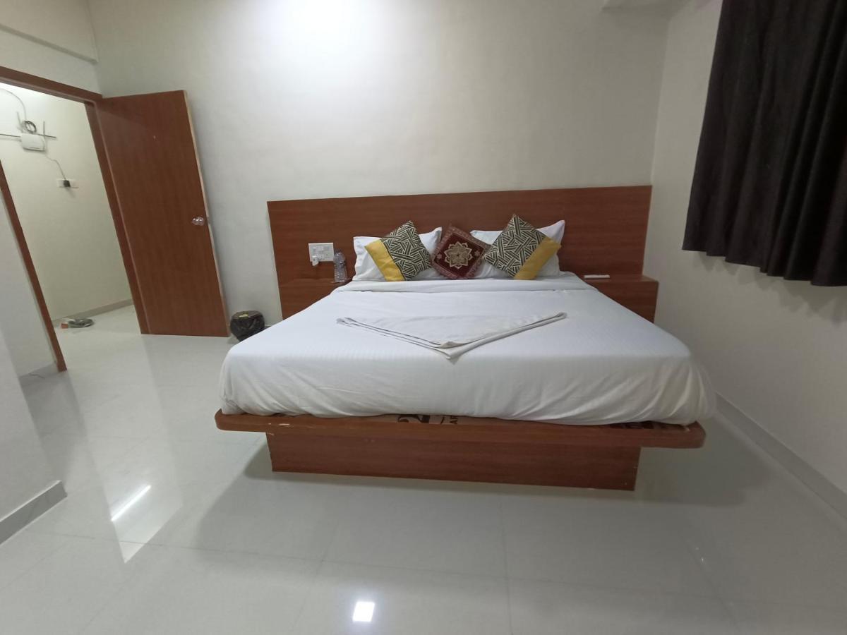 Skylight Studio Baner Hotel *